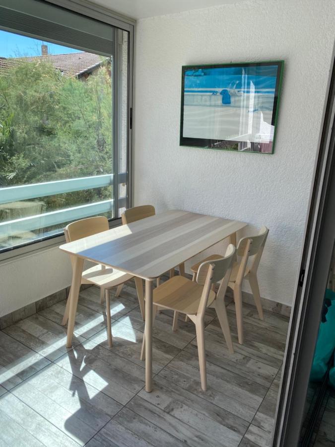 Spacieux Studio Sur Le Port De Hyères المظهر الخارجي الصورة